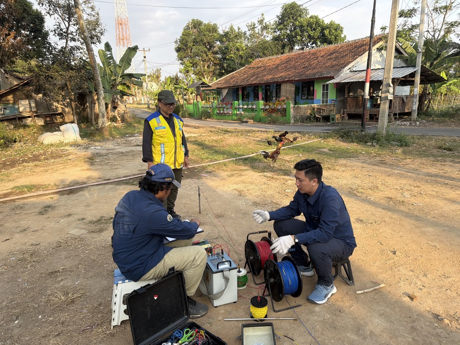 Survei Geolistrik 1D di Desa Tanjung Jaya, Kecamatan Cihampelas, Kabupaten Bandung Barat, Provinsi Jawa Barat