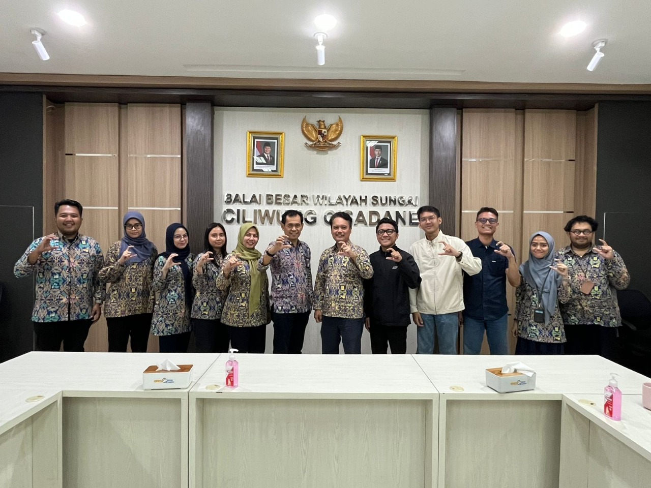 Kunjungan Ketua Himpunan Mahasiswa Pascasarjana Sekolah Ilmu Lingkungan Universitas Indonesia (Himpasiling UI)