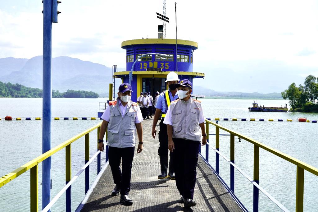 PERTIMBANGKAN KEAMANAN BENDUNGAN, KEPALA BBWS CIMANUK CISANGGARUNG PERINTAHKAN PERBAIKI TATALAKSANA PENATAAN KAWASAN BENDUNGAN MALAHAYU KABUPATEN BREBES