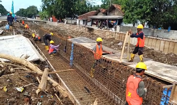 Upaya BBWS Cimanuk Cisanggarung dalam Mendukung Ketahanan Pangan dan Keselamatan Kerja pada Proyek Rehabilitasi Irigasi