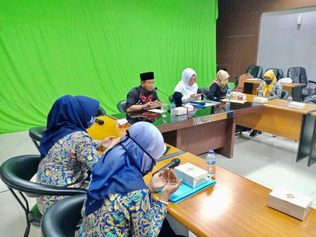 JALANKAN “PARIS”, PAGUYUBAN DHARMA WANITA BBWS CIMANUK CISANGGARUNG ADAKAN PENGAJIAN “HIKMAH DIBALIK PANDEMI COVID-19”