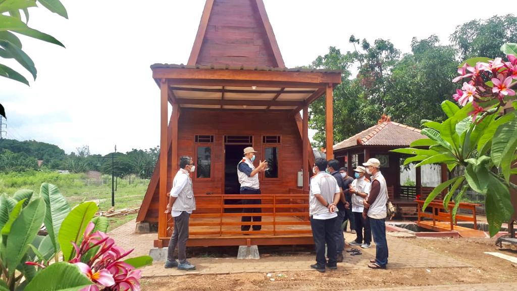 AKHIR PEKAN CUTI BERSAMA, KEPALA BBWS CIMANUK CISANGGARUNG INSPEKSI PENATAAN “KAMPUS” CIKALONG KOTA CIREBON