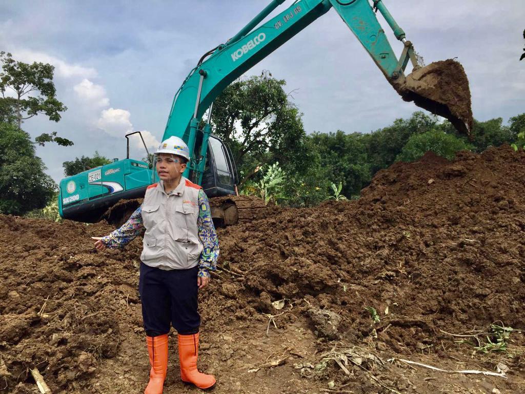 LOKASI PENANGANAN LIMPASAN SUNGAI SUNGAI CIMANUK DI DESA KARANGGETAS KECAMATAN BANGODUA KABUPATEN INDRAMAYU DITINJAU KEPALA BBWS CIMANUK CISANGGARUNG