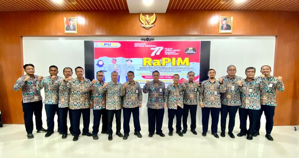 KOMITMEN JALANI RAPIM SETIAP RABU PAGI, BBWS CIMANUK CISANGGARUNG SENANTIASA TINGKATKAN SEMANGAT PACU PERCEPATAN PROGRES PEKERJAAN