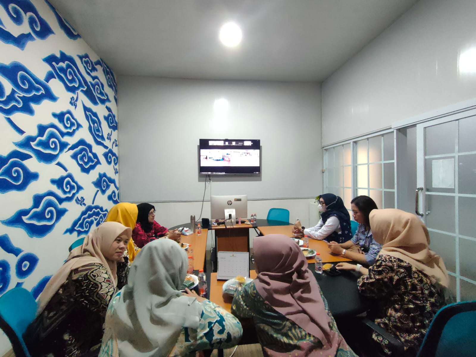 Pertemuan rutin ibu-ibu darmawanita  bbws cimanuk cisanggarung