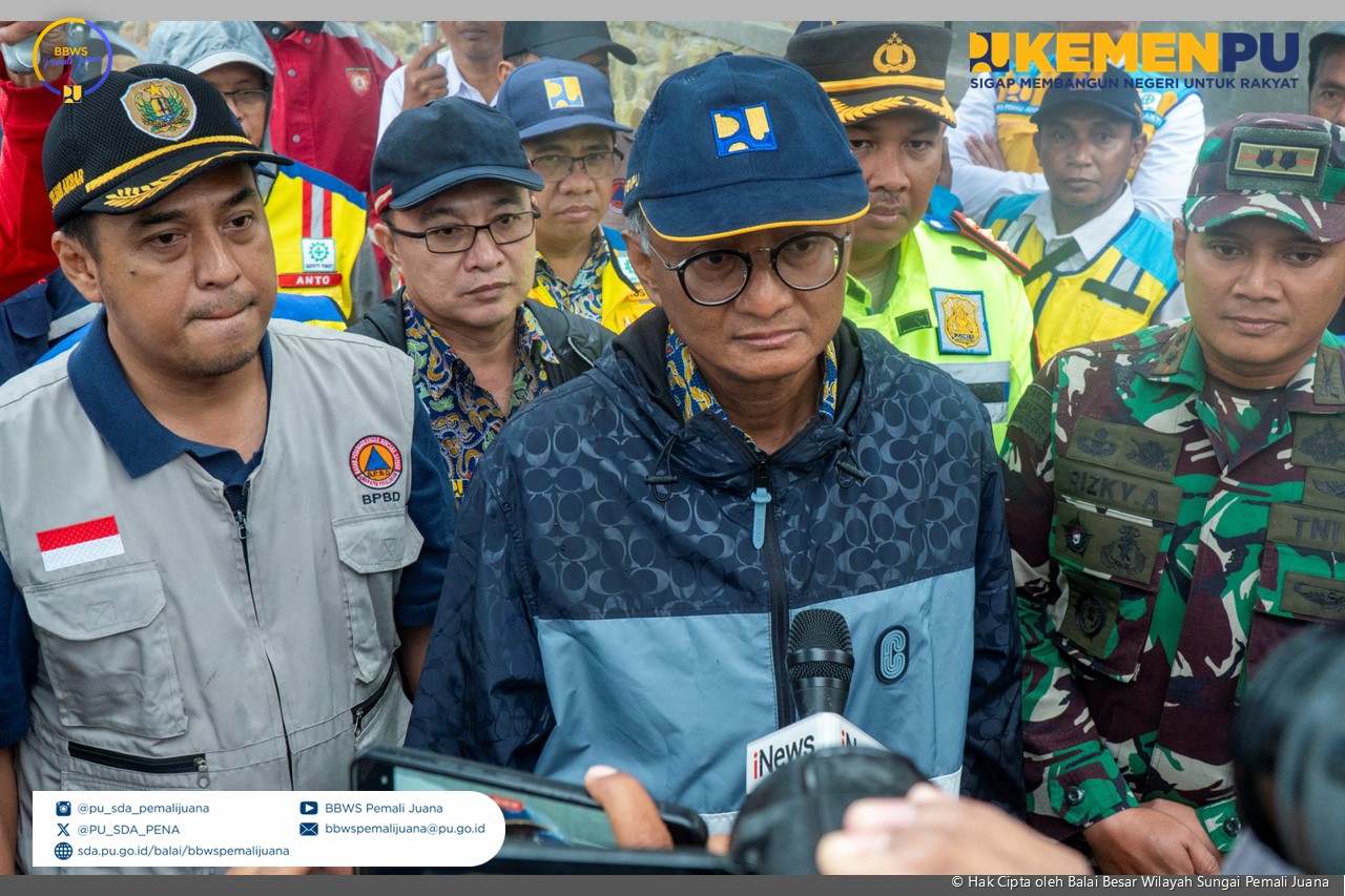 Menteri PU meninjau Penanganan Bencana di Kec. Petungkriyono Kab. Pekalongan