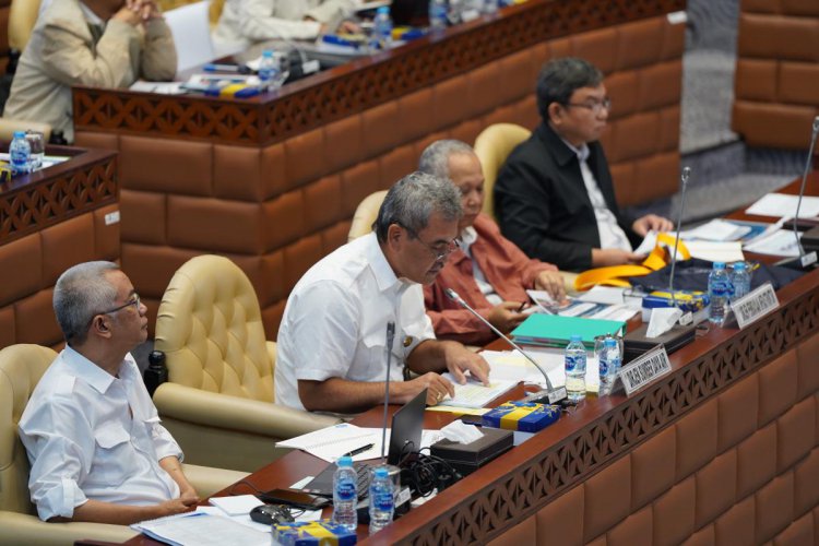 RDP Dengan Komisi V DPR-RI, Ditjen SDA Terima Aspirasi Masyarakat dan Sampaikan Pencapaian TA 2023