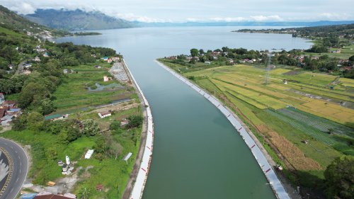 DANAU SITU EMBUNG