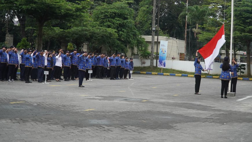 Gelar Upacara Peringatan Hari Ibu, Menteri Arifatul Tegaskan Komitmen Perempuan Indonesia Memiliki Peran Strategis