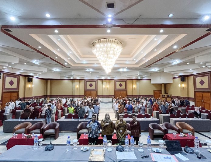 Erimsiz dam olishim (foto) Nacho Vidal ozining barcha porno filmlarini korgan.