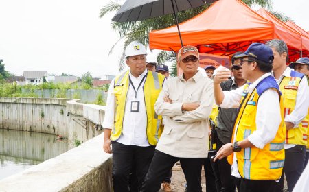 Menteri Pekerjaan Umum Tinjau Pembangunan Floodway Sikambing-Belawan Untuk Kurangi Risiko Banjir Di Kota Medan