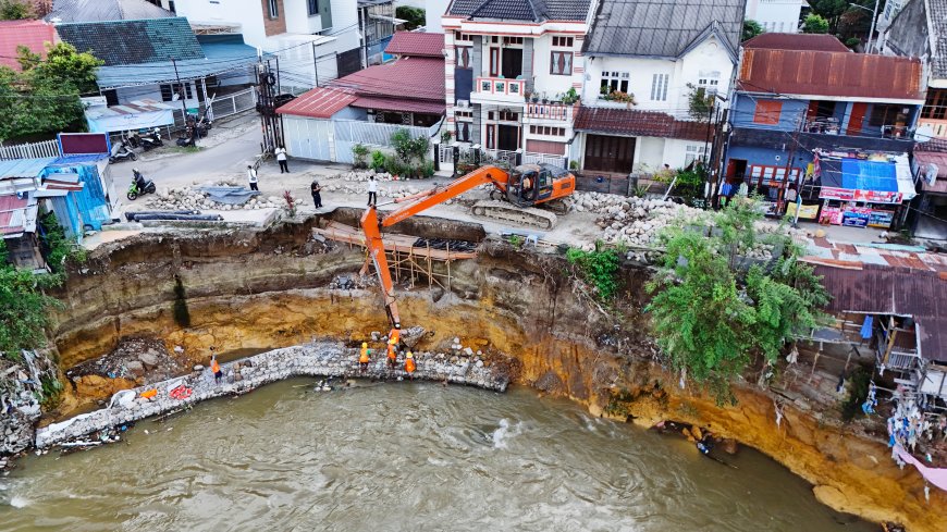 BBWS Sumatera II Medan Gerak Cepat Lakukan Penanganan Darurat Banjir di Sungai Deli