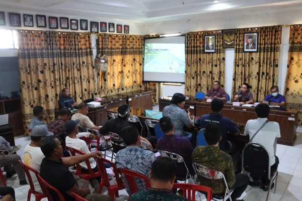 Sosialisasi Pekerjaan Pembangunan Prasarana Pengamanan Pantai Ruas Penyabangan - Banjar di Kabupaten Buleleng