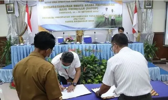 Serah Terima Pekerjaan Program Percepatan Peningkatan Tata Guna Air Irigasi (P3-TGAI)