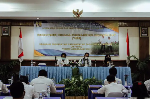 https://sda.pu.go.id/balai/bwsbalipenida/storage/old/galeri/foto/thumb-img-1f7e134d0db7ae4630d65f03fc9336cd.webp