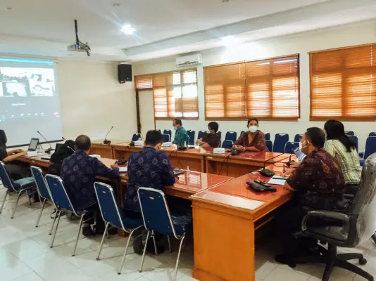 Pembahasan draft SK Sekretariat GNKPA (Gerakan Nasional Kemitraan Penyelamatan Air) Provinsi Bali T.A 2021.