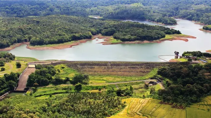 BENDUNGAN PALASARI