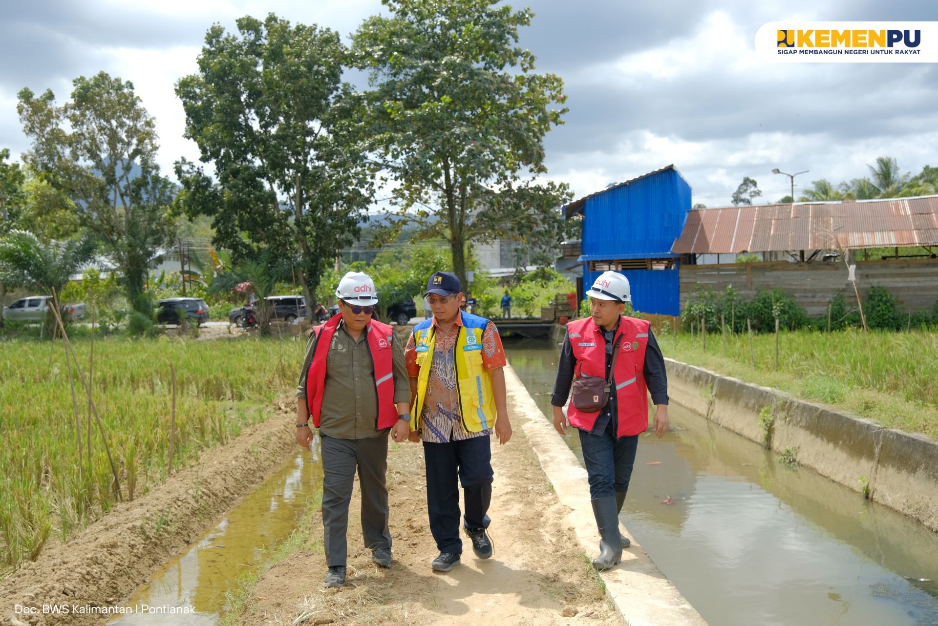 pekerjaan-jaringan-irigasi-utama-di-kelurahan-pajintan-kota-singkawang-telah-rampung