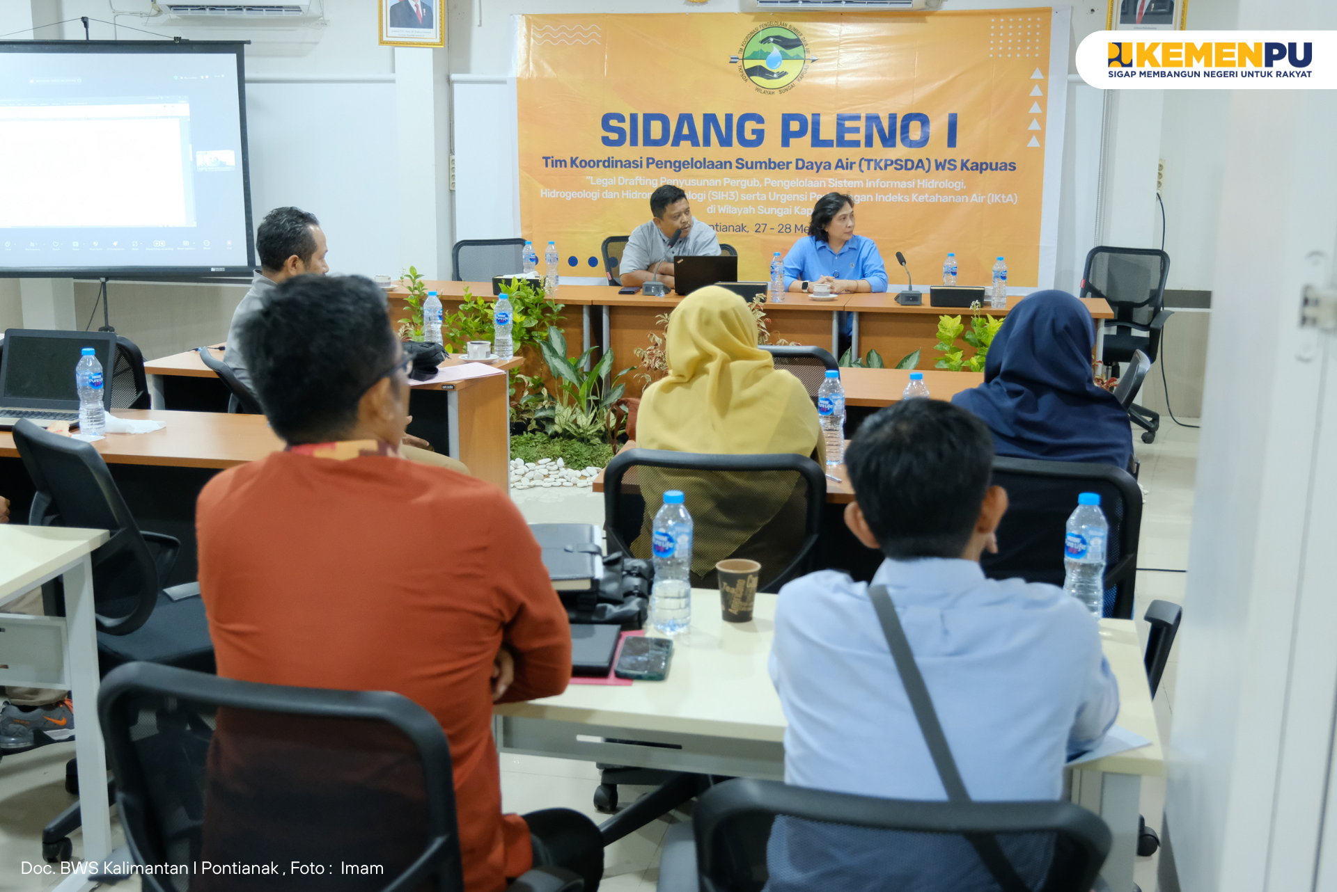 sidang-pleno-i-tkpsda-ws-kapuas-bahas-penguatan-regulasi-dan-ketahanan-air