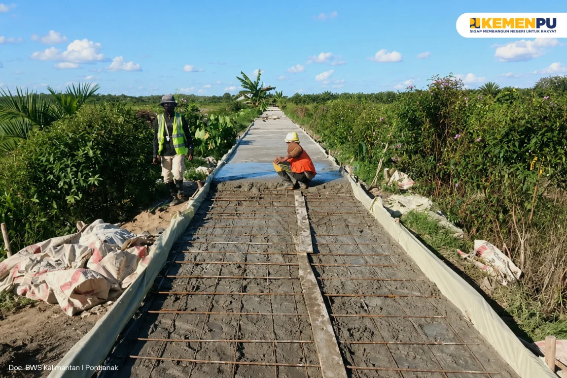dukung-pertanian-berkelanjutan-bws-kalimantan-i-rehabilitasi-dir-teluk-bayur