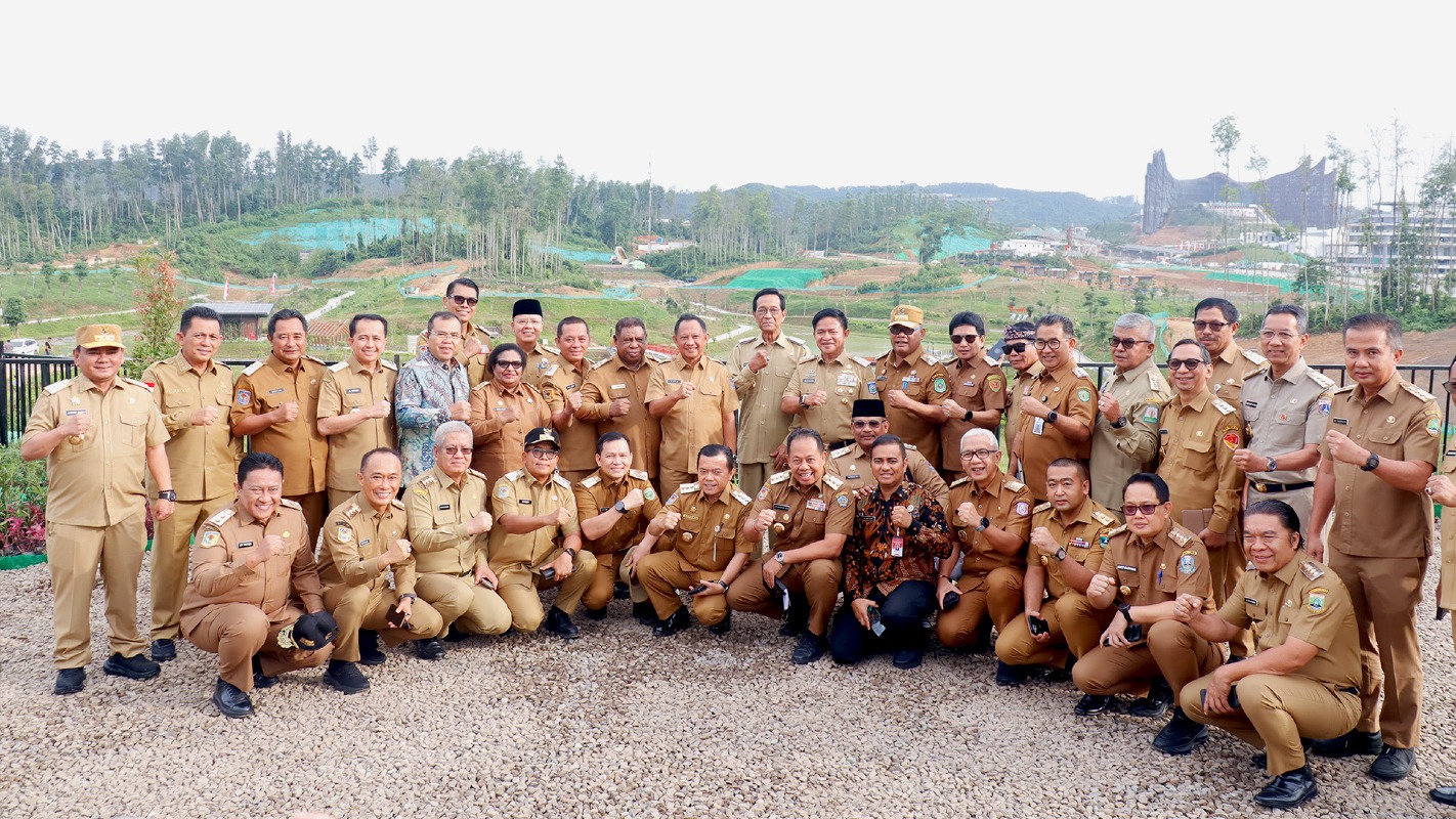 Kepala Daerah Seluruh Indonesia berkunjung ke Embung MBH (IKN)