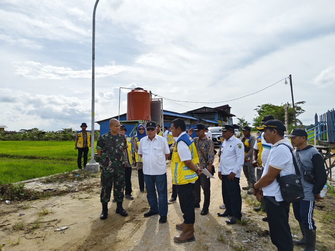 Kepala Otorita IKN Kunjungi OPLAH di Daerah Irigasi Rawa (DIR) Sebakung Kabupaten Penajam Paser Utara