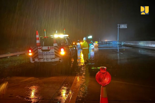 Kementerian PU dan BUJT Gerak Cepat Tangani Tiga Ruas Tol di Sumatera Terdampak Cuaca Ekstrem, Penanganan Darurat Terus Dilakukan