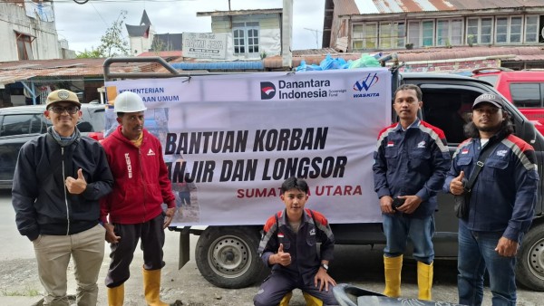 Perkuat Penanganan Bencana di Sumatera, Kementerian PU Gandeng Mitra Kerja Konstruksi Salurkan Alat Berat dan Logistik
