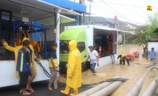 Kerahkan Ratusan Personel dan Puluhan Alat Berat, Kementerian PU Perkuat Penanganan Darurat Banjir dan Longsor di Aceh, Sumut, dan Sumbar