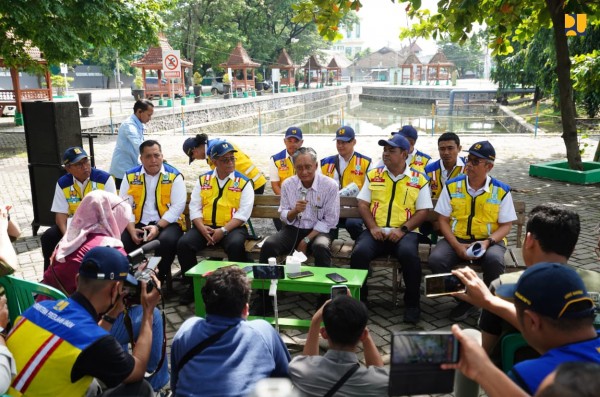 Pastikan Mudik Aman, Kementerian PU Perkuat Jalan Nasional dan Pengendalian Banjir di Jawa Tengah