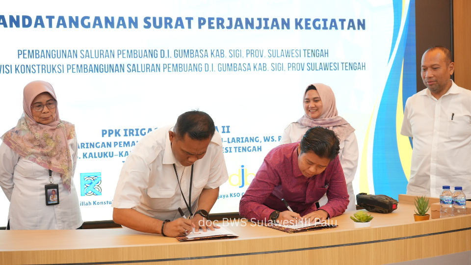 Penandatanganan Surat Perjanjian Kegiatan Pembangunan Saluran Pembuang D.I. Gumbasa Tahun Anggaran 2026