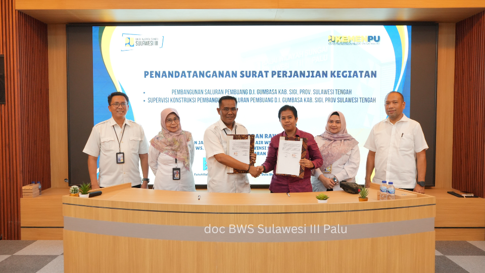 Penandatanganan Surat Perjanjian Kegiatan Pembangunan Saluran Pembuang D.I. Gumbasa Tahun Anggaran 2026