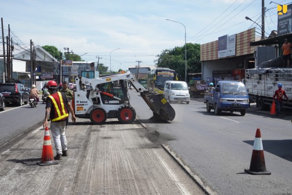 Menteri Dody: Penilik Jalan Jadi Garda Terdepan, Penanganan Jalan Berlubang di Pantura Jawa Hampir Tuntas
