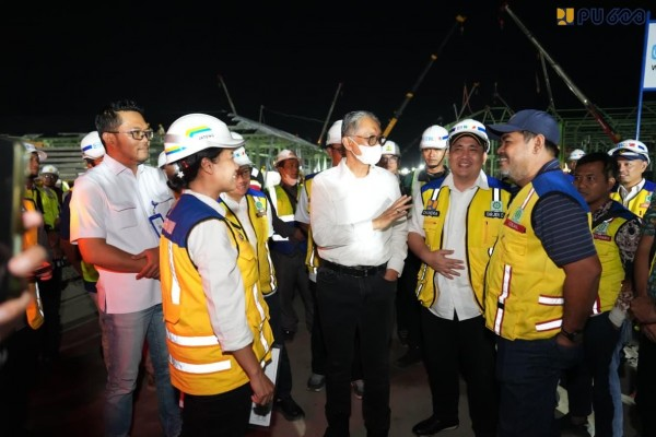 Mitigasi Risiko, Menteri Dody Pantau Huntara Tegal