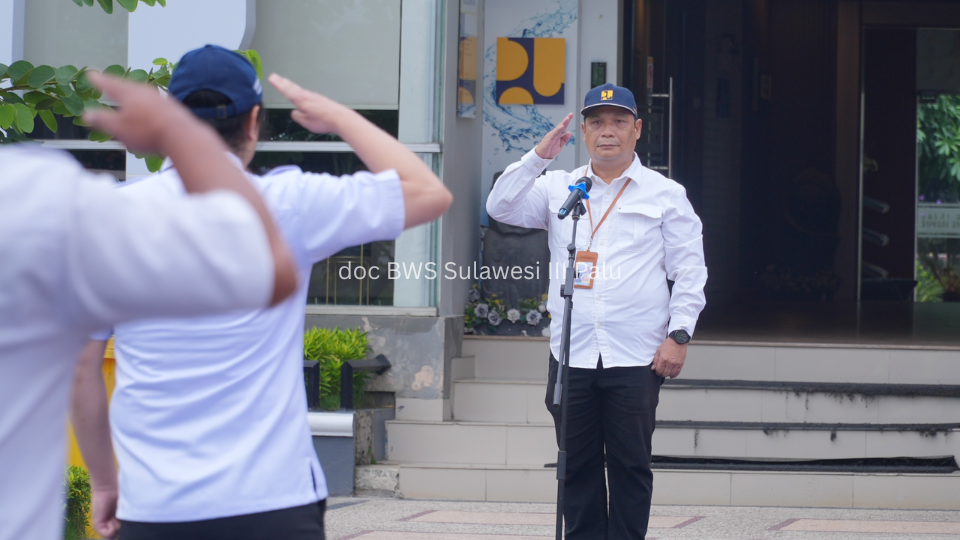 Perkuat Kedisiplinan dan Kinerja, BWS Sulawesi III Palu Menyerahkan Penghargaan Implementasi  Evaluasi SAKIP dan Efektivitas Penerapan Manajemen Risiko