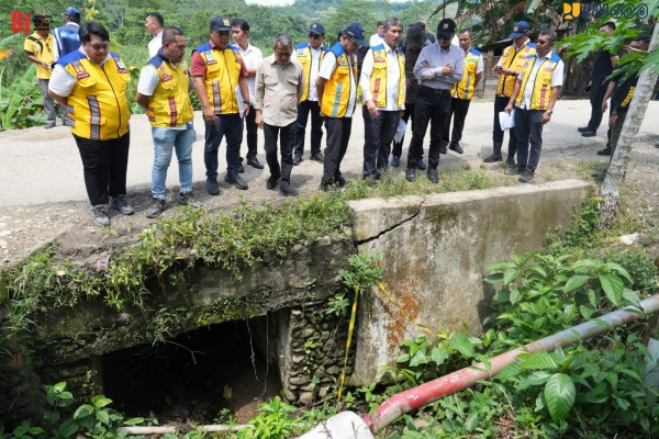 Tinjau Longsor di Nias, Menteri Dody: Tangani Secara Komprehensif Agar Tidak Berulang