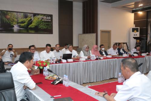 kunjungan-direktur-bina-op-sda-ke-bws-sulawesi-iv-kendari