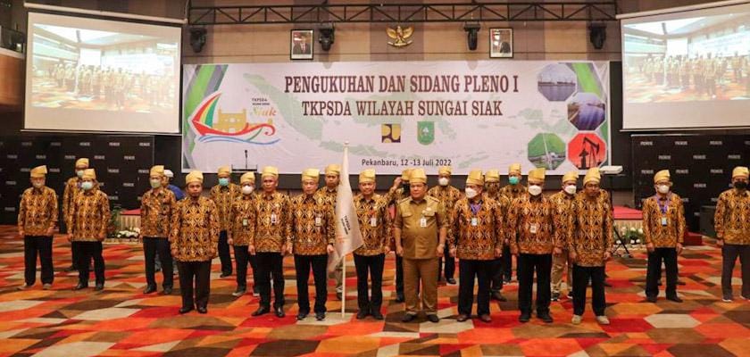 Gambar Pelantikan dan Sidang Pleno I Tim Koordinasi Pengelolaan Sumber Daya Air Wilayah Sungai Siak (TKPSDA WS Siak)