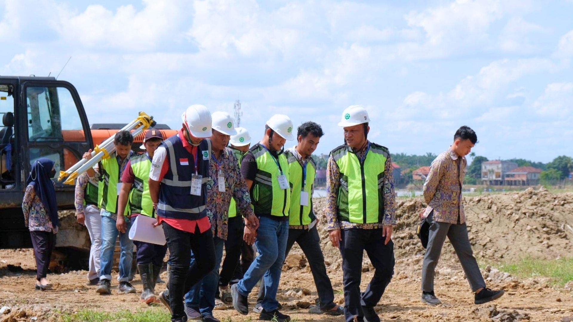 Monitoring Progres Pekerjaan Revitalisasi Danau Kenali (Tahap II) di Kota Jambi