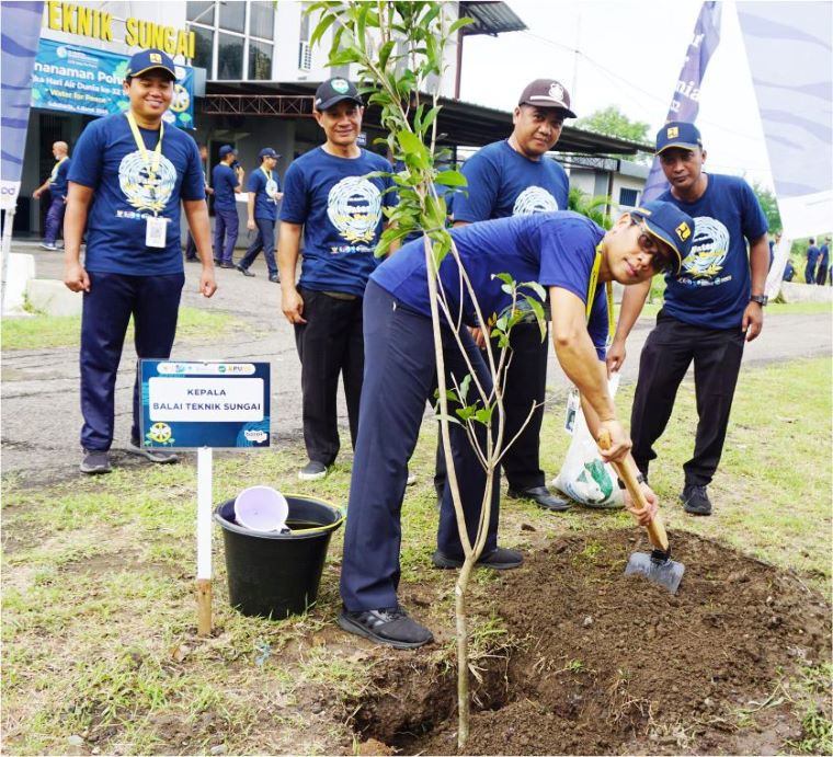 Penanaman Pohon Dalam Rangka Hari Air Dunia 2024